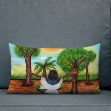 Load image into Gallery viewer, Soley Pillow