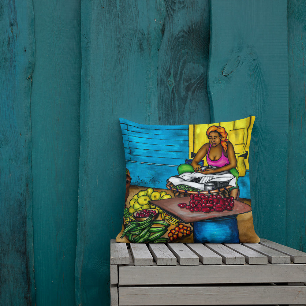 Makomè Pillow